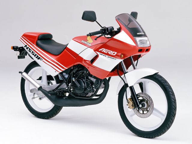 1988年 NS50F AERO レッド/ホワイト(カタログメイン)