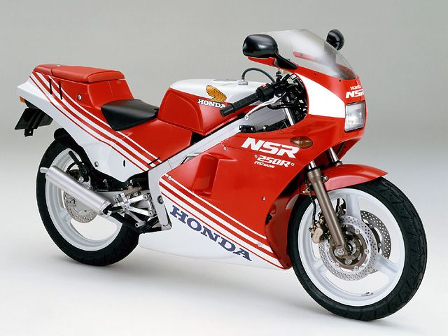 1986年 NSR250R (カタログメイン)