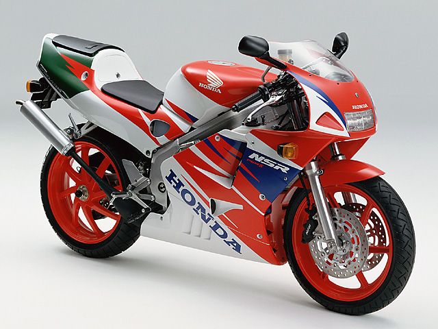 1993年 NSR250R (カタログメイン)