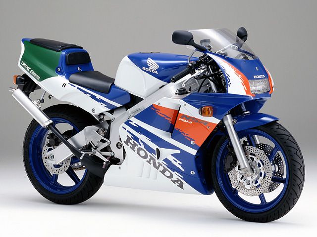 1992年 NSR250R (カタログメイン)