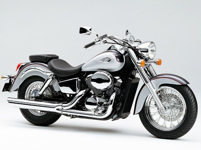 2003年 Shadow 400 ブーンシルバーメタリック(カタログメイン)