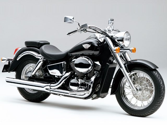 2005年 Shadow 400 ブラック(カタログメイン)