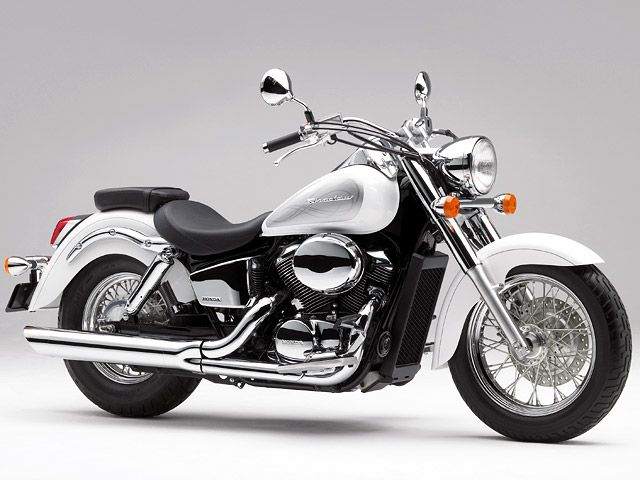 2008年 Shadow 400 パールサンビームホワイト(カタログメイン)