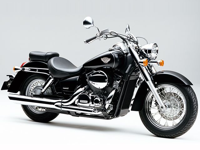 2005年 Shadow 750 ブラック(カタログメイン)