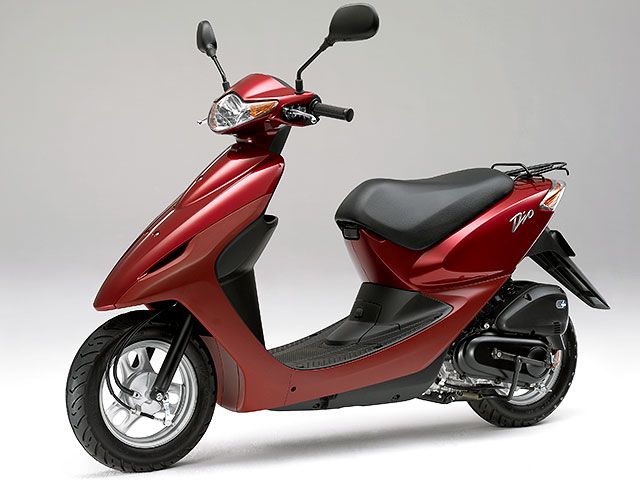 2007年 Smart Dio キャンディールビジウムレッド(カタログメイン)