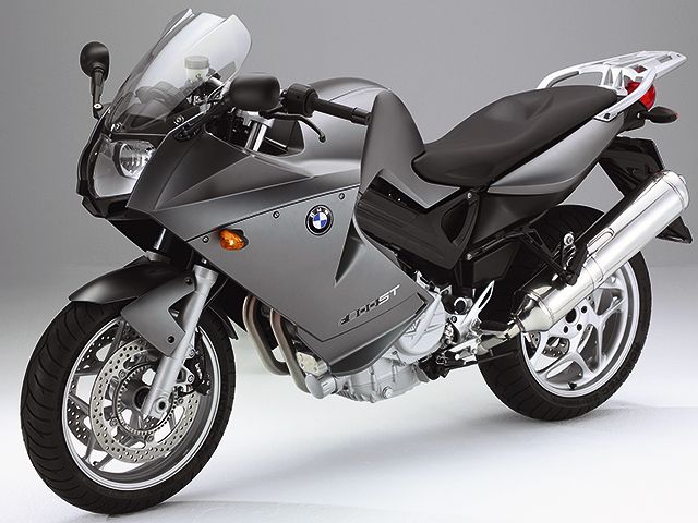 2006年 F800ST (カタログメイン)