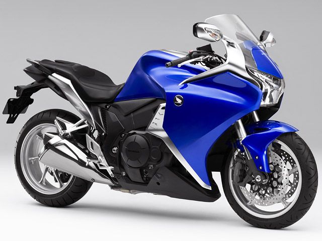 2012年 VFR1200F キャンディータヒチアンブルー(カタログメイン)
