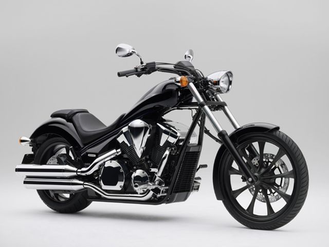 2012年 VT1300CX ABS グラファイトブラック(カタログメイン)