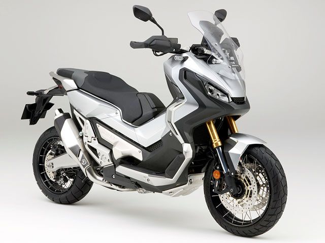 2017年 X-ADV デジタルシルバーメタリック(カタログメイン)