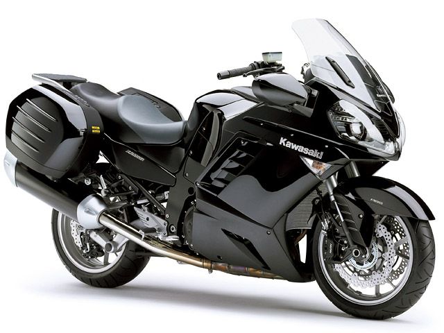 2009年 1400GTR メタリックディアブロブラック(カタログメイン)