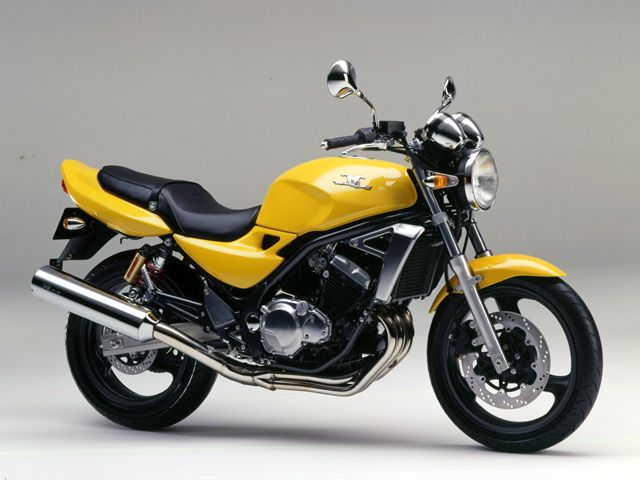 2000年 BALIUS Ⅱ パールクロームイエロー(カタログメイン)