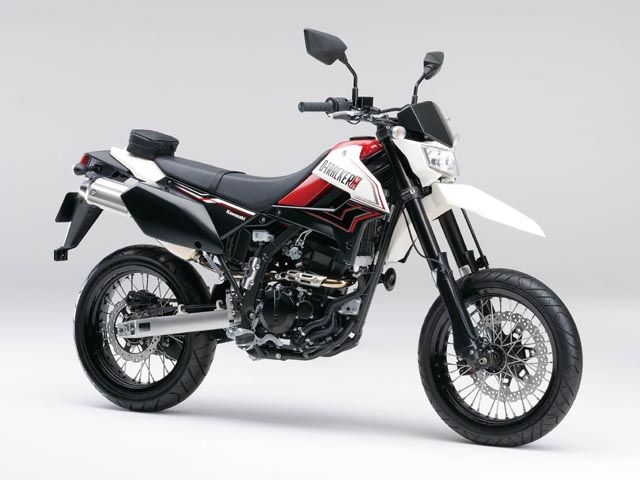 2011年 D-TRACKER X ブライトホワイト×キャンディパーシモンレッド(カタログメイン)