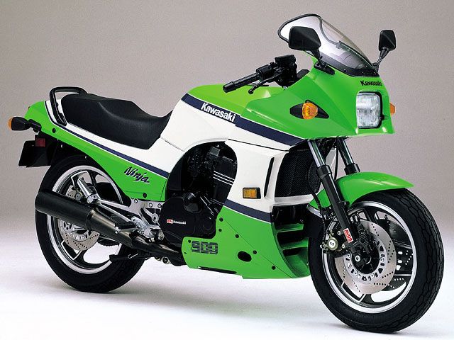 1985年 GPZ900R Ninja ライムグリーン×ポーラホワイト(南アフリカ仕様)(カタログメイン)