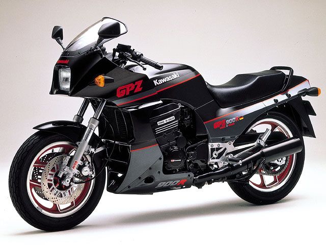 1988年 GPZ900R Ninja エボニー×パールコスミックグレー(西ドイツ仕様)(カタログメイン)