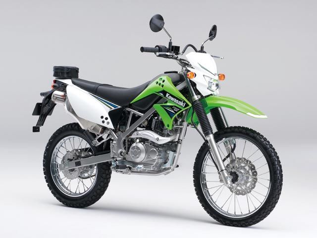 2014年 KLX125 ライムグリーン(カタログメイン)