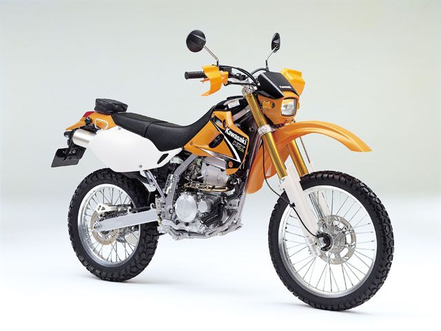 2003年 KLX250 ブレイジングオレンジ(カタログメイン)