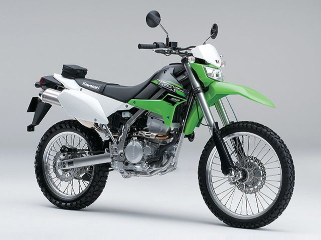 2015年 KLX250 ライムグリーン(カタログメイン)