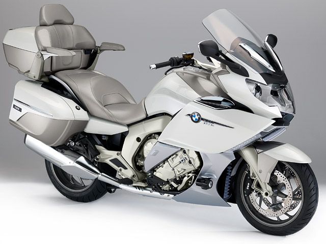 2015年 K1600GTL Exclusive (カタログメイン)