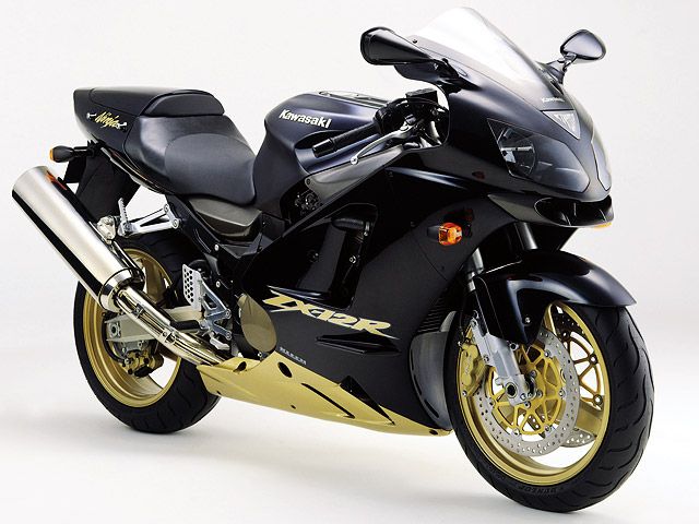 2002年 Ninja ZX-12R (カタログメイン)