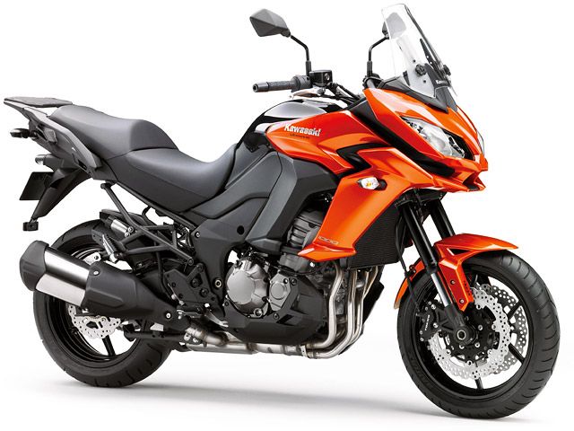 2015年 Versys 1000 キャンディバーントオレンジ×メタリックスパークブラック(カタログメイン)