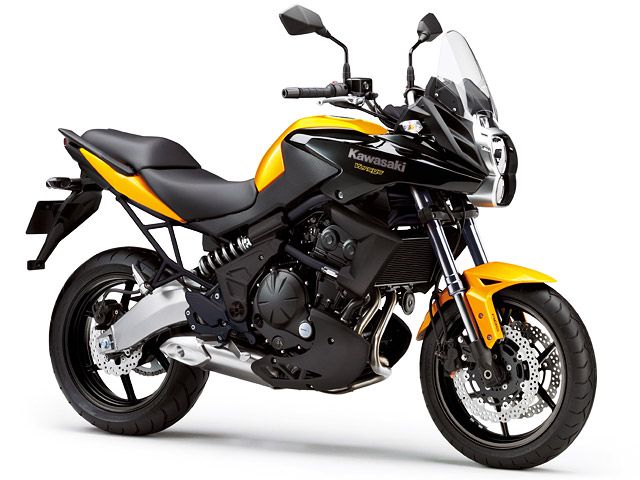 2012年 Versys 650 ABS パールソーラーイエロー×エボニー(カタログメイン)