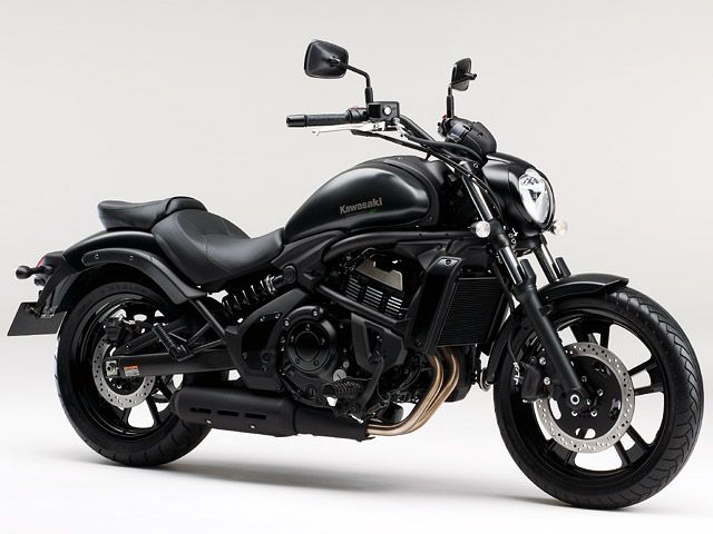 2017年 VULCAN S メタリックマットカーボングレー(カタログメイン)