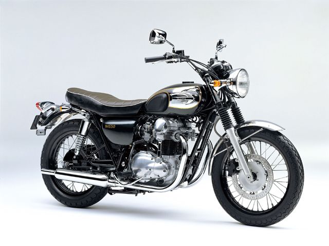 2004年 W650 Chrome Version アップハンドル仕様 ルミナスウインザーグリーン×クロームメッキ(カタログメイン)