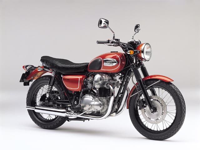 2007年 W650 追加カラー ローハンドル仕様 キャンディバーントオレンジ(カタログメイン)