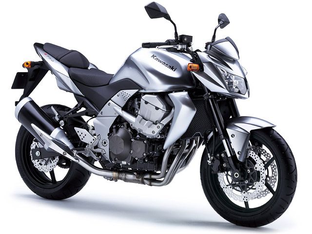 2007年 Z750 アトミックシルバー(カタログメイン)