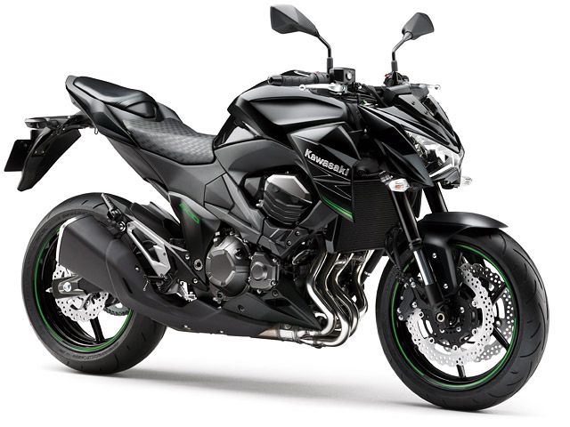2015年 Z800(ZR800A) メタリックスパークブラック×フラットエボニー(カタログメイン)