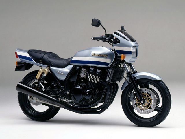 1996年 ZRX メタリックセレストシルバー(カタログメイン)