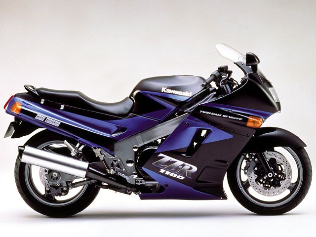 1990年 ZZR1100 (カタログメイン)