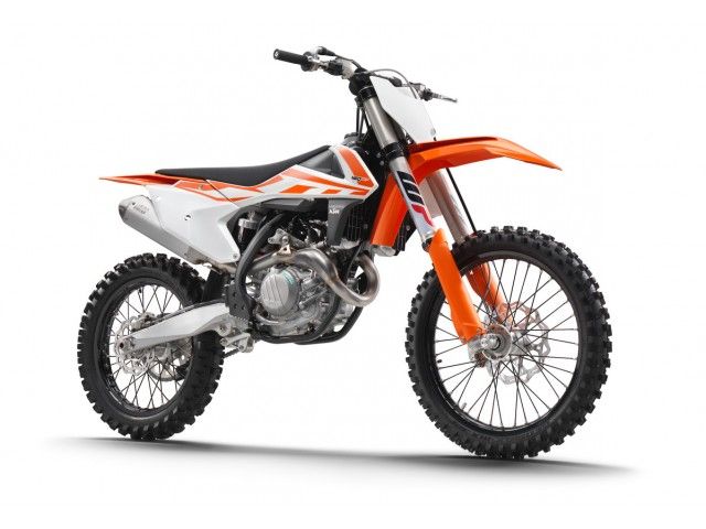 2016年 450 SX-F (カタログメイン)