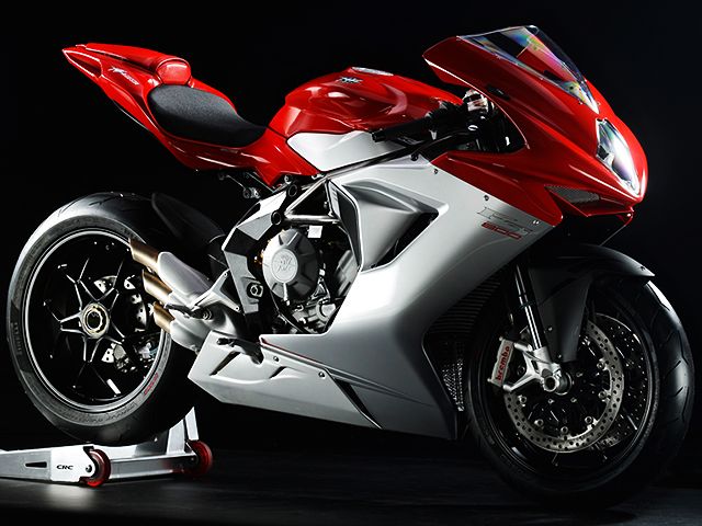 2013年 F3 800 レッド/シルバー(カタログメイン)