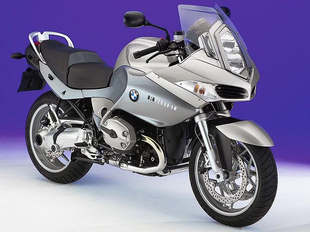 2005年 R1200ST (カタログメイン)