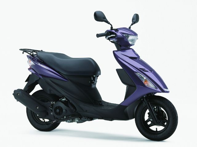 2010年 ADDRESS V125S パールウィザードパープル(カタログメイン)