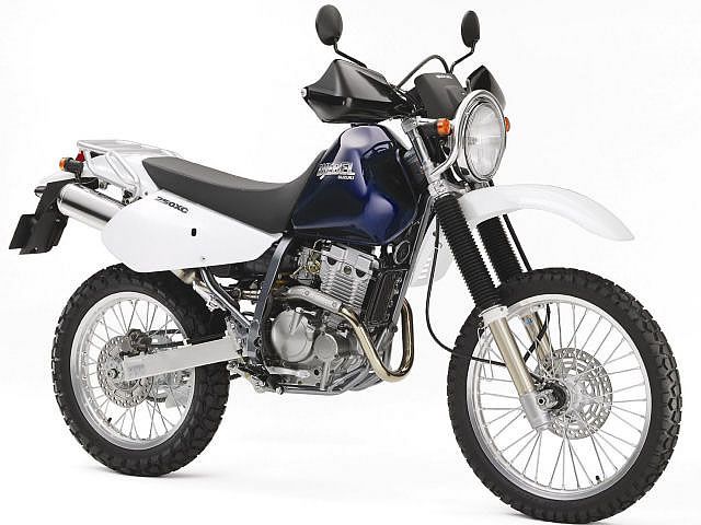 1996年 DJEBEL 250 XC (カタログメイン)