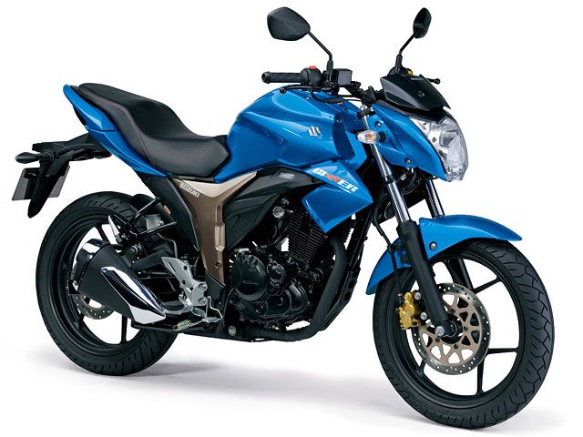 2017年 GIXXER トリトンブルーメタリック(カタログメイン)