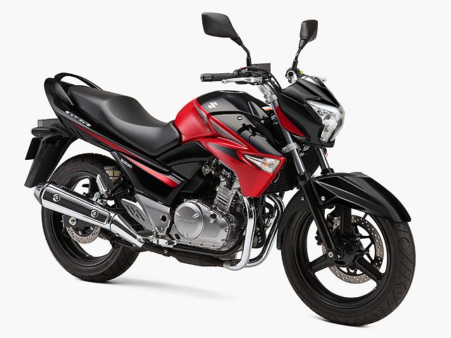 2015年 GSR250 キャンディカーディナルレッド/パールネブラーブラック(カタログメイン)