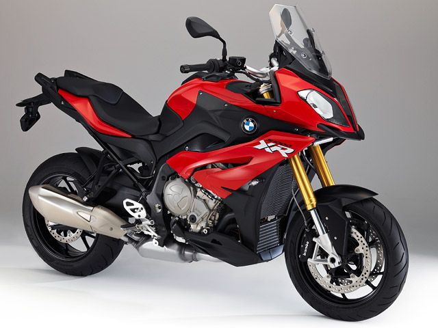 2015年 S1000XR レーシングレッド(カタログメイン)