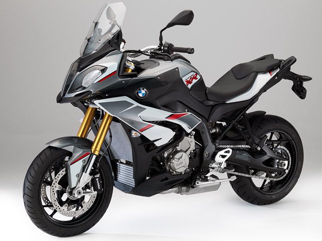 2016年 S1000XR Premium Line (カタログメイン)