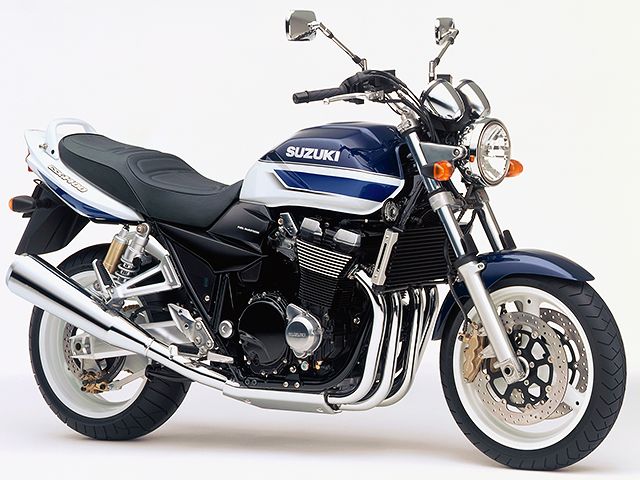 2001年 GSX1400 (カタログメイン)