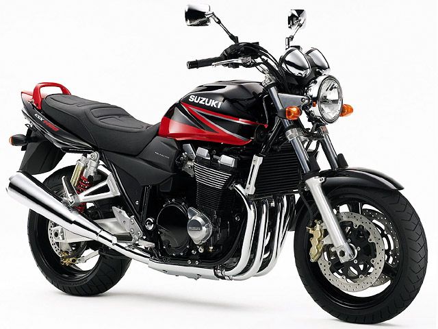 2003年 GSX1400 (カタログメイン)