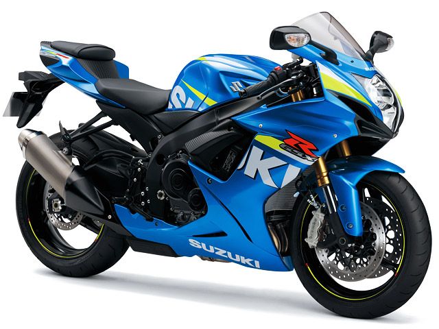 2015年 GSX-R750 メタリックトリトンブルー(カタログメイン)