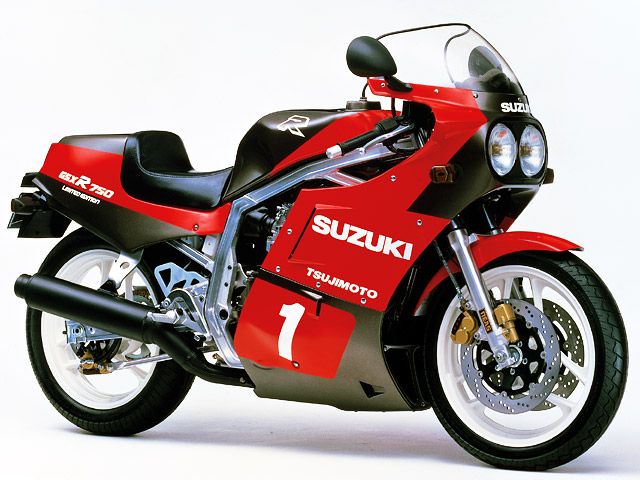 1986年 GSX-R750R (国内仕様)(カタログメイン)