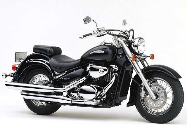 2002年 Intruder Classic 400 パールノベルティブラック(カタログメイン)