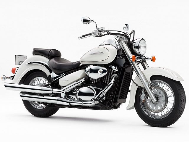 2003年 Intruder Classic 400 パールグラスホワイト(カタログメイン)