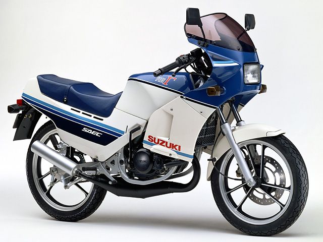 1985年 RG125Γ (カタログメイン)