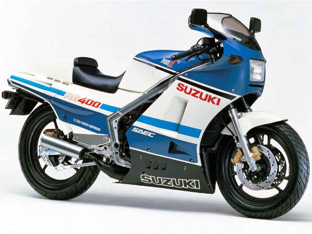 1985年 RG400Γ (カタログメイン)