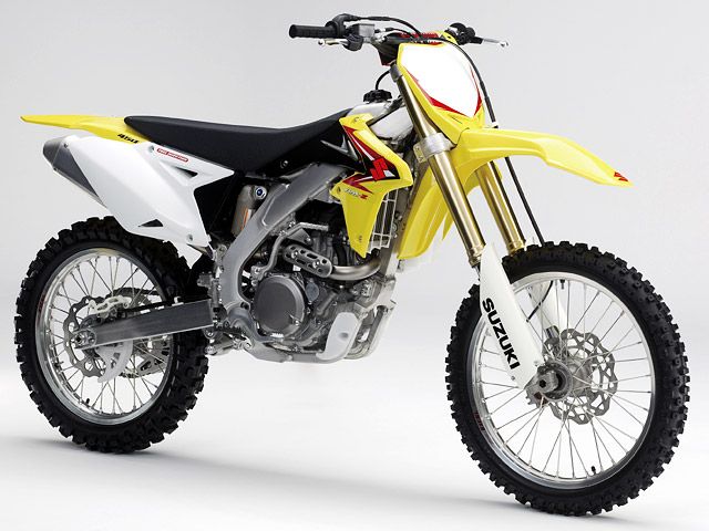 2010年 RM-Z450 (カタログメイン)